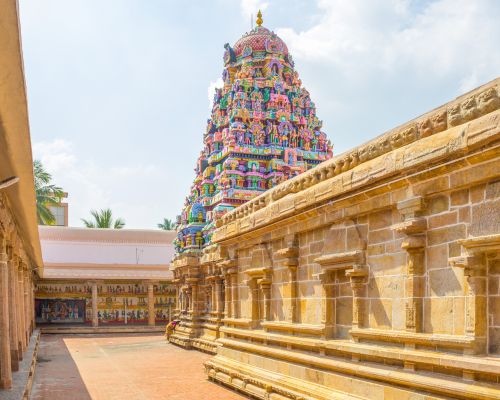 tour-listing-details-slide