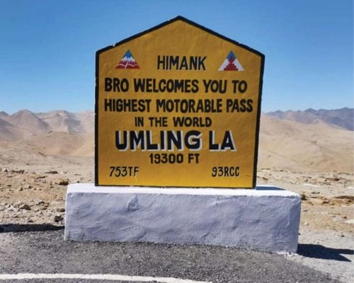 tour-listing-details-slide